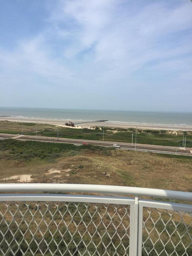 Studio On The Beach With Sea View Middelkerke Exterior foto